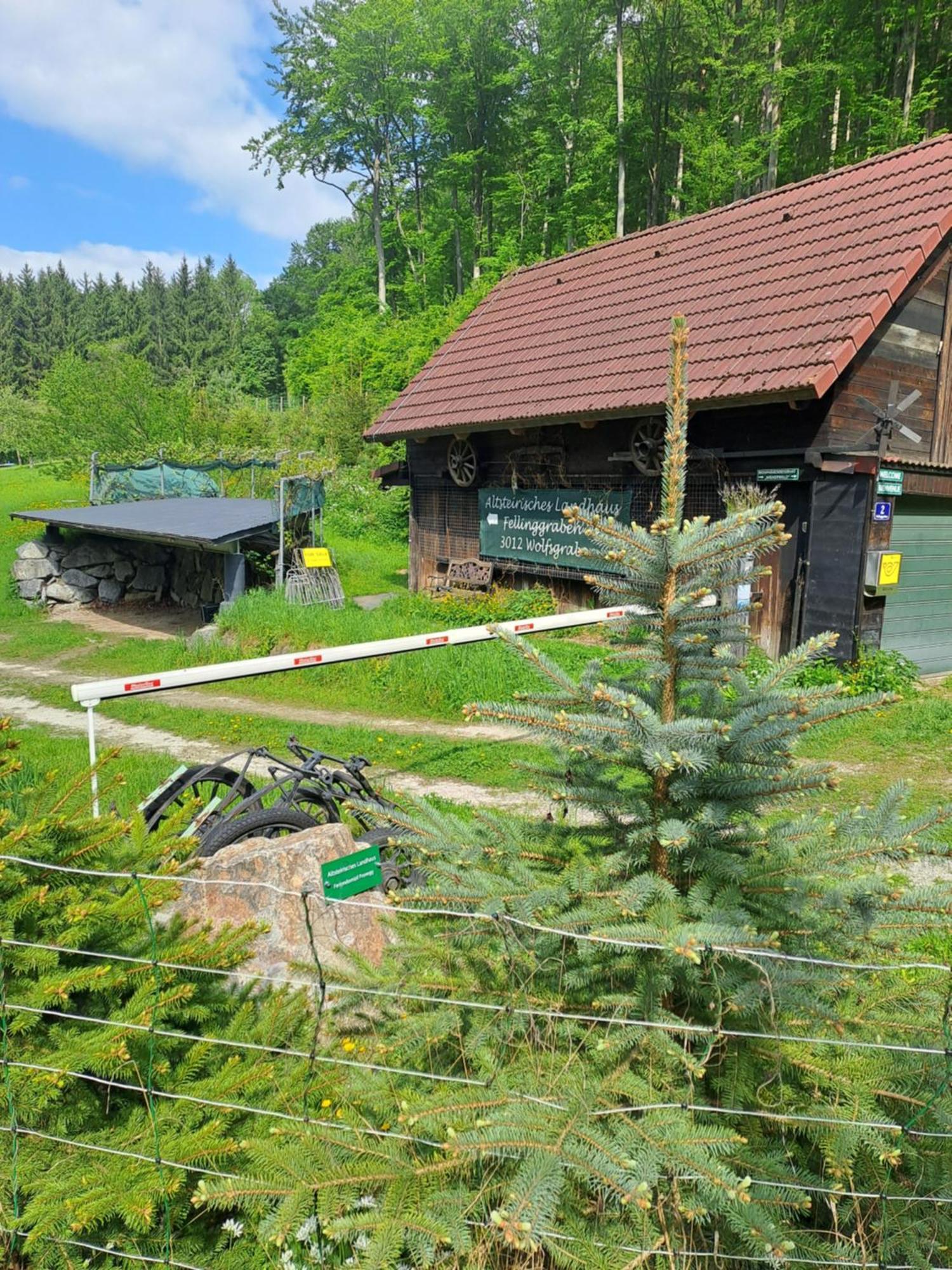 Das Altsteirische Landhaus - La Maison De Pronegg - Feriendomizil Im Biosphaerenpark Wienerwald Pressbaum Luaran gambar