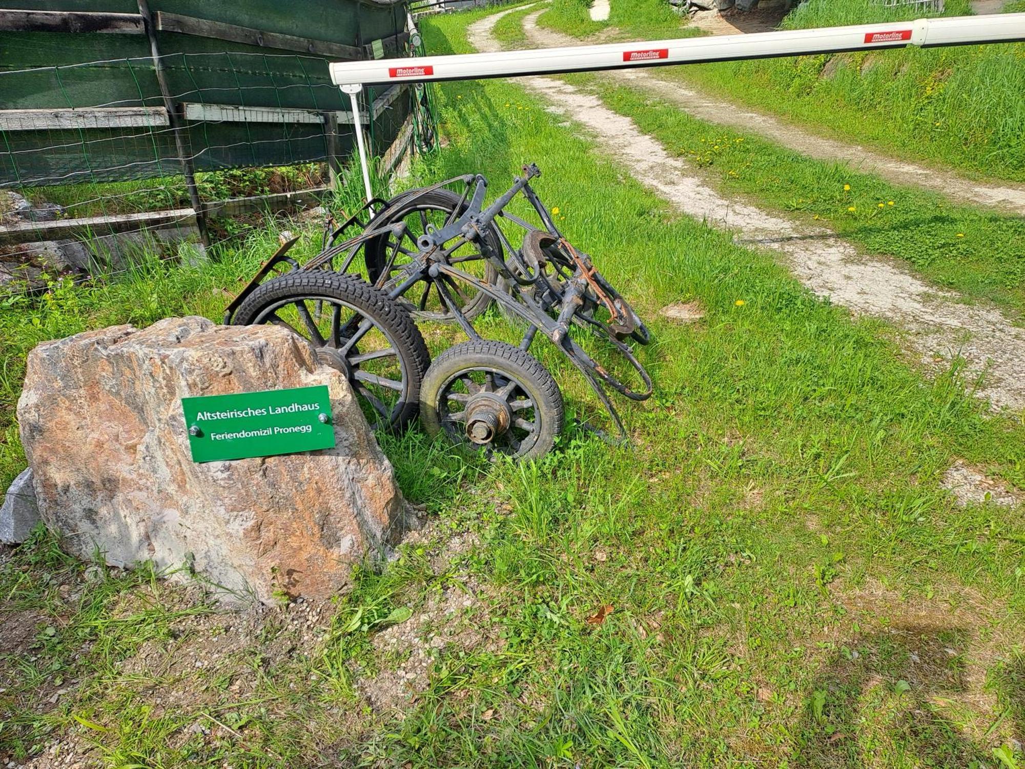 Das Altsteirische Landhaus - La Maison De Pronegg - Feriendomizil Im Biosphaerenpark Wienerwald Pressbaum Luaran gambar